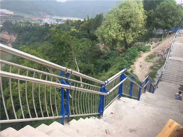 承德不锈钢桥梁栏杆