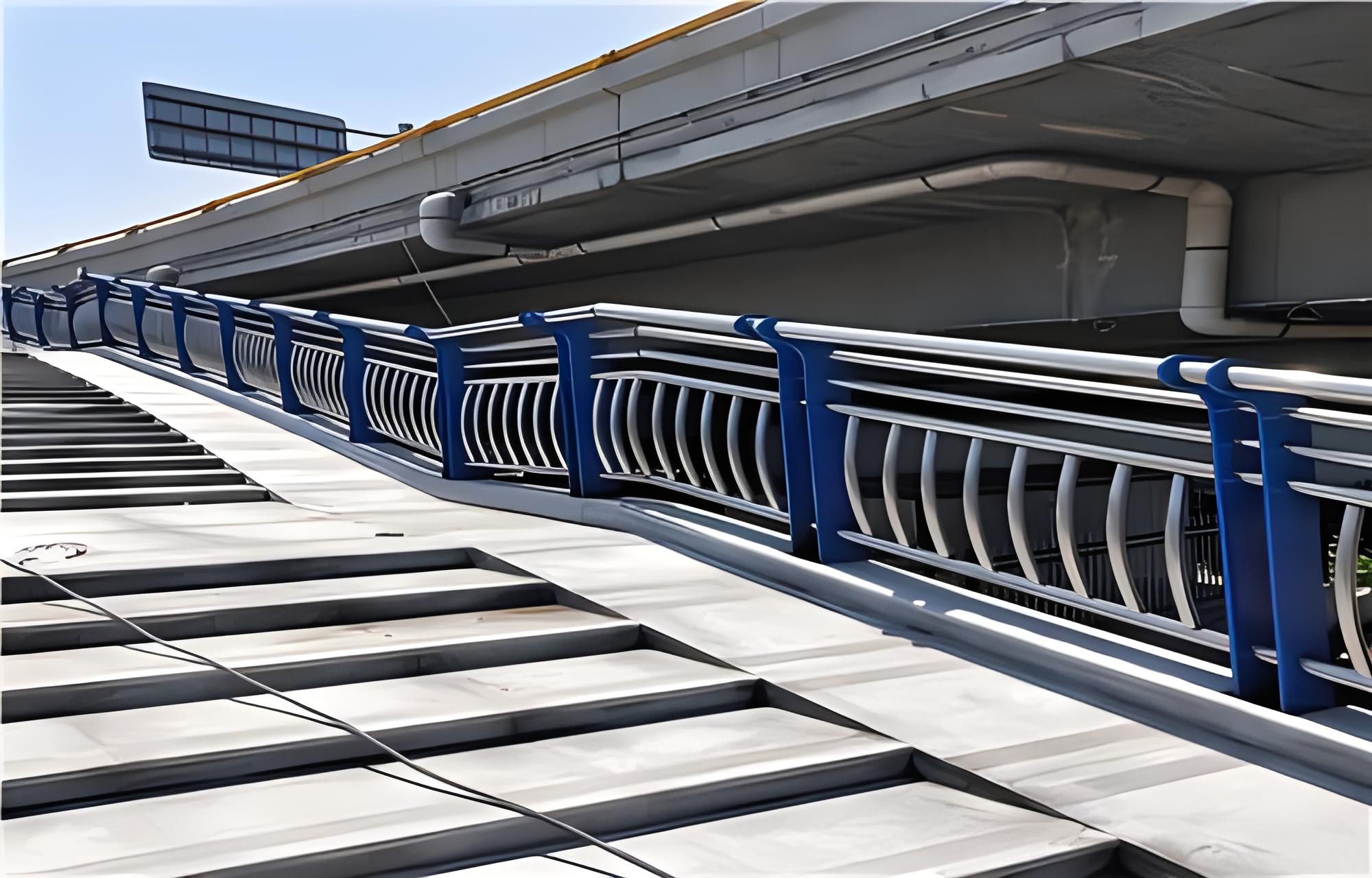 承德不锈钢桥梁护栏维护方案：确保安全，延长使用寿命